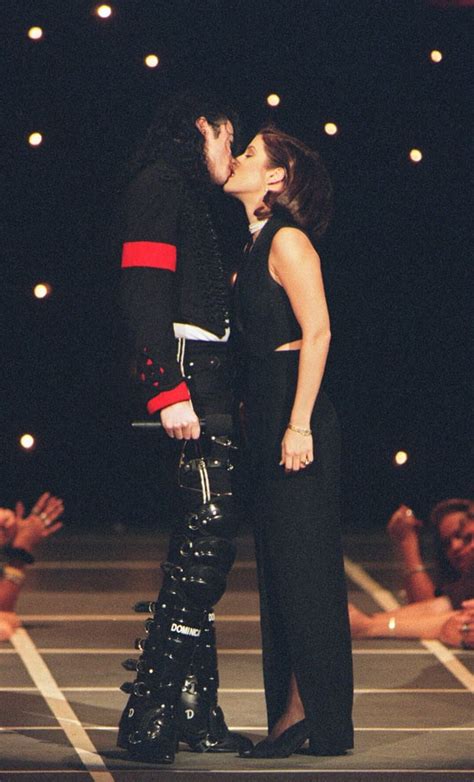 Michael Jackson and Lisa Marie Presley | Celebrity Couples From the ...