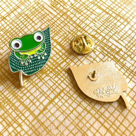 Frog Pin Frog Lapel Pin Frog Enamel Pin Kawaii Frog Pin Etsy