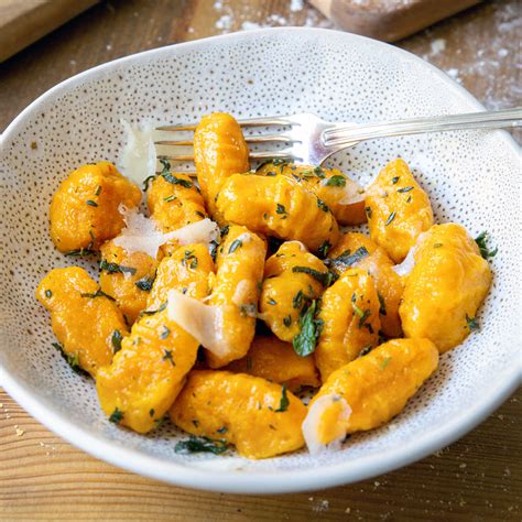 K Rbis Gnocchi Mit Salbeibutter Madame Cuisine