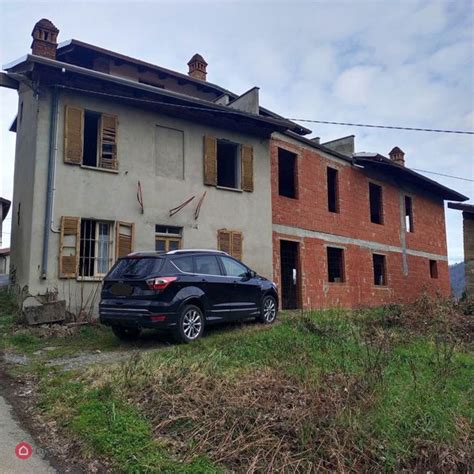 Rustici Casali Da Ristrutturare In Vendita A San Sebastiano Curone In