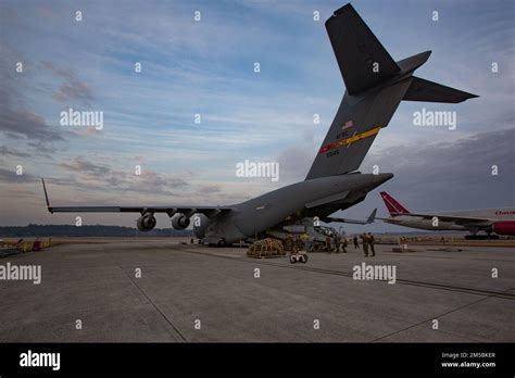 Us Marines With 2nd Marine Aircraft Wing And Us Airmen With 729th