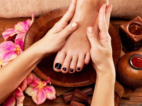 Top 5 địa Chỉ Massage Chân Hà Nội được Yêu Thích Nhất