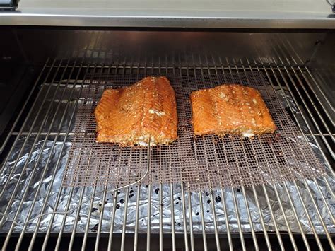 Advice on smoking salmon : r/pelletgrills