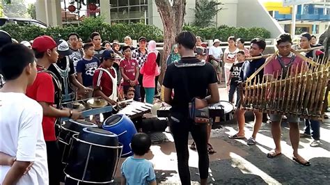 Kolaborasi Musik Tradisional Angklung Gamelan Gong Drum Youtube