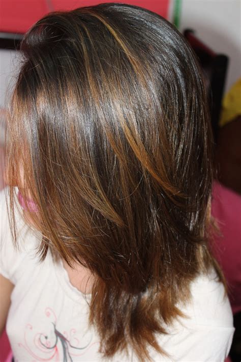 Como Fazer Luzes No Cabelo Sozinha