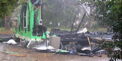 Fire Destroys Two Houses In Glennville