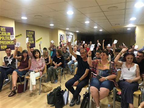 Lassemblea DERC Ratifica Lacord DEsquerra Junts Per Catalunya I El