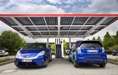 Autovista Solar Powered Charging Station Opened By Honda In Germany