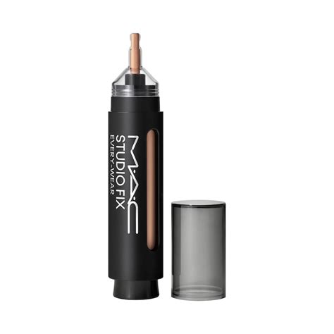 STUDIO FIX EVERY WEAR FACE PEN | Juleriaque