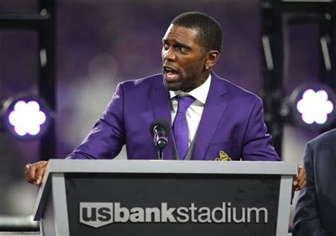 Awesome Photo Of Randy Moss Before National Title Game The Spun What