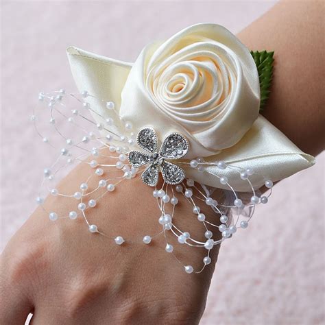 Fashion Wedding Wrist Flower For Bridal Pearl Wedding Accessories Hand