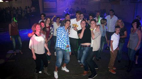 Fotos Discoabend Zum Auftakt Der Kirmes In Hilgershausen