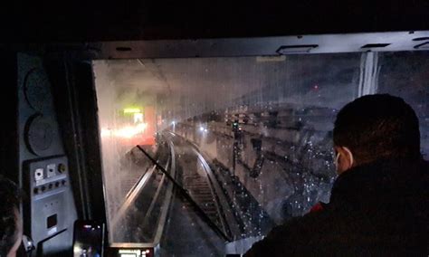 Video Inician Pruebas Con Trenes En Tramo De Indios Verdes Tlatelolco