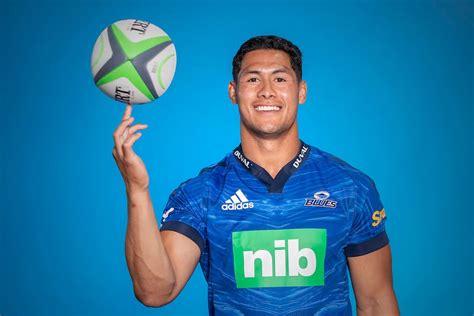 Super Rugby Pacific Blues Confirm Roger Tuivasa Sheck S Debut Role