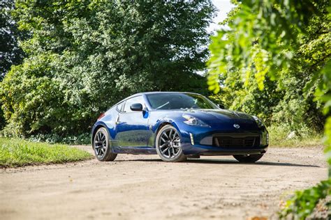 2019 Nissan 370Z: A distilled sports car - Roadshow