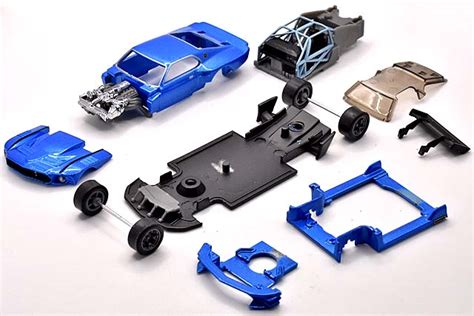 MODIFIED 69 FORD MUSTANGのレビューワイドなボディキットでクラシックなマスタングが近代化 HGW13 ELITE64 Hot Wheels 情報まとめ