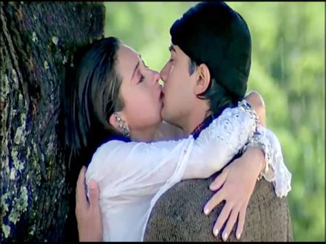 Bollywood Kissa Aamir Khan Karisma Kapoor 47 Lip Kiss Scene in Raja ...