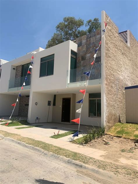 Casa En Venta En Avvallesanisidro 94 Fraccionamiento Valle De San