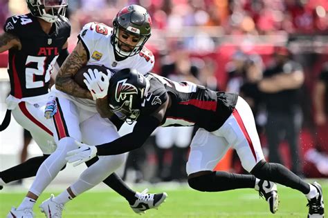 Atlanta Falcons Secondary Earns Praise from Arthur Smith for ...