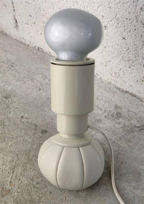 Lampada Da Tavolo Modello 600 C Di Gino Sarfatti Per Arteluce Anni 60