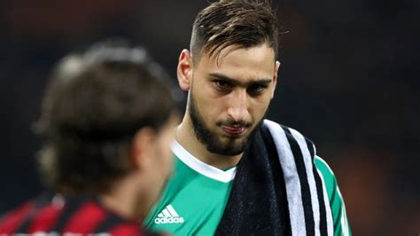 Mercato PSG Leonardo obligé de payer le prix fort pour Donnarumma