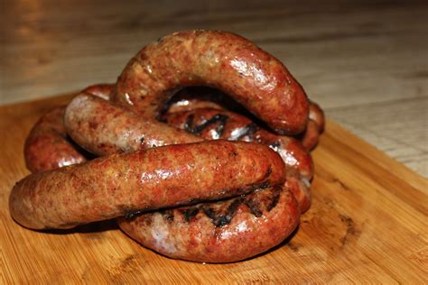 Venison Bratwurst Venison Sausage Recipes Venison Brats Recipe Deer