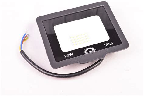 Lamparas Y Luces REFLECTOR LED NIVHUS 20 W LUZ BLANCA POTENTE 789 IMK