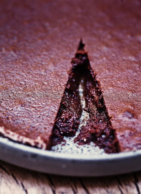 Moelleux Au Chocolat Facile Et Rapide Pour 6 Personnes Recettes Elle à Table