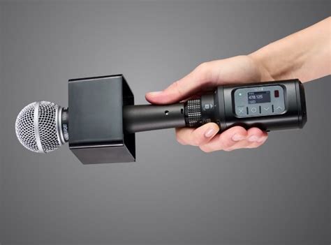 Shure ADX3 Plug On Transmitter With ShowLink Technology Content