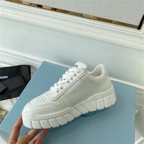 Replica Prada Men's Low-top Sneakers in White Leather