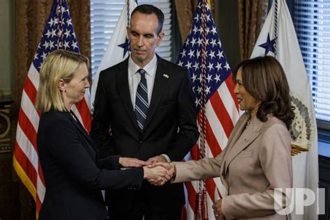 Photo Bridget Brink Sworn In As Us Ambassador To Ukraine