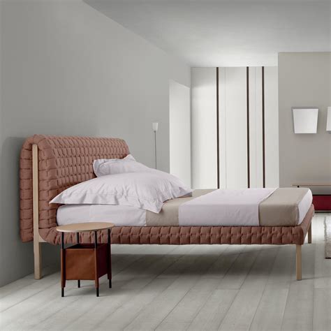 RUCHÉ, Beds from Designer : Inga Sempé | Ligne Roset Official Site