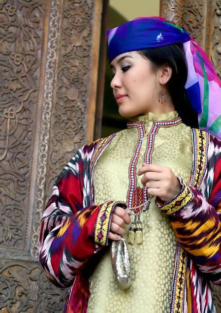 Afghan Tajiks | Beautiful face images, Costume portrait, Folk fashion