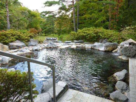 軽井沢の人気日帰り温泉おすすめ6選！高原の空気の中で贅沢に温泉を楽しもう