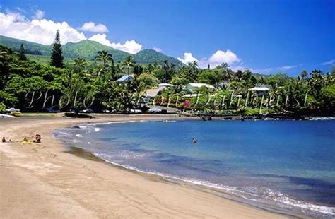 Beach at Hana Bay, Hana, Maui, Hawaii | Maui pictures, Maui beach ...