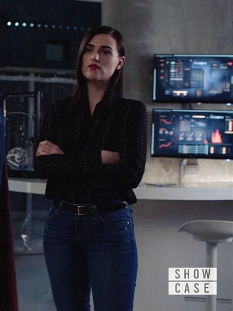 Lena Luthor Katie Mcgrath Fashion Tv Ropa