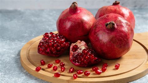 Superfood Anaar Know These 8 Benefits Of Pomegranate India Tv