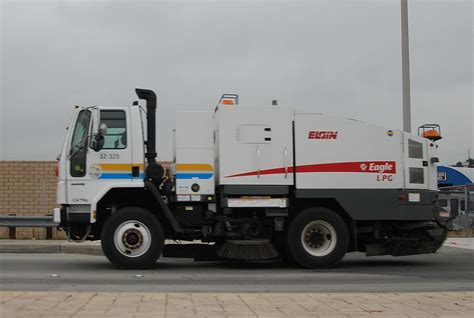 Los Angeles County Department Of Public Works Lacdpw Street Sweeper