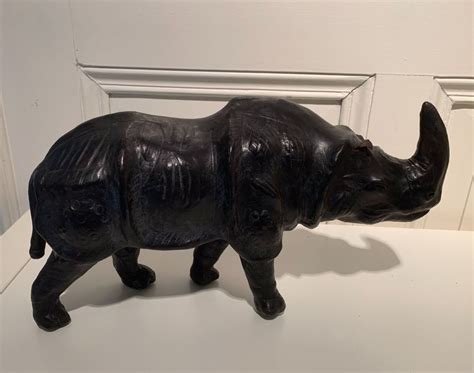 Skulptur Nashorn Kaufen Auf Ricardo