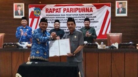 Dprd Nganjuk Bersama Pemkab Sepakati Dan Setujui Bersama Perda