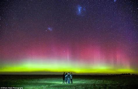 Southern Lights in Tasmania captured in stunning images | Daily Mail Online