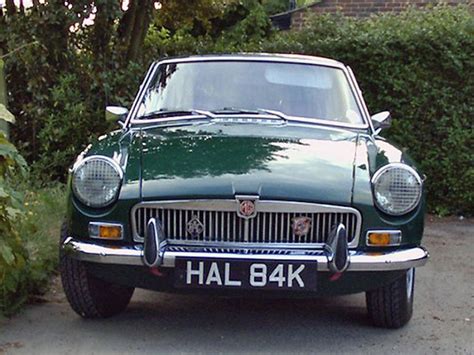 Mg Mgb Gt Specifications Performance Photos Gb Classic Cars