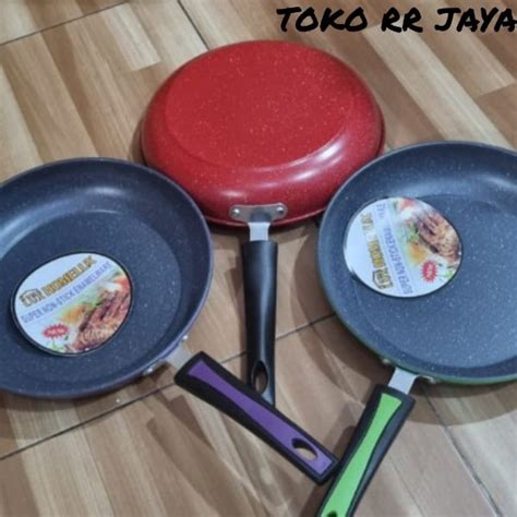 Panci Teflon Frypan Enamel Panci Penggoreng Warna 22 24CM Lazada