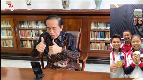 Jokowi Kasih 2 Jempol Ke Greysia Apriyani Saya Degdegan Waktu Set