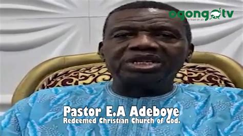 PASTOR E A ADEBOYE PRAYS FOR EVANGELIST MIKE BAMILOYE AT 60 MOUNT