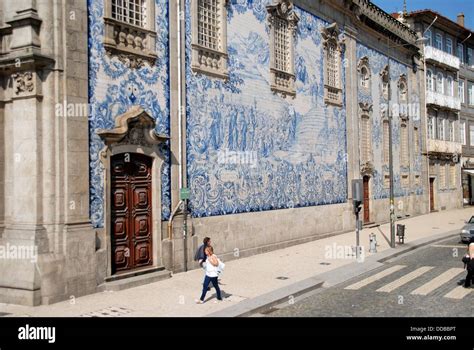 Igreja Das Carmelitas Church Porto Portugal Stock Photo Alamy