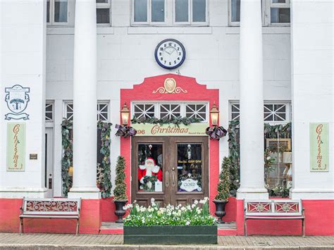 Christmas Round The Corner Fairhope Al Fairhope Travel Guide