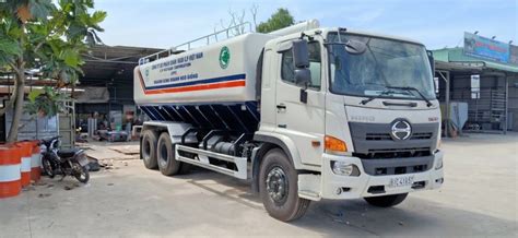 xe bon cho cam hino fmjna  khoi  khi   viet nam