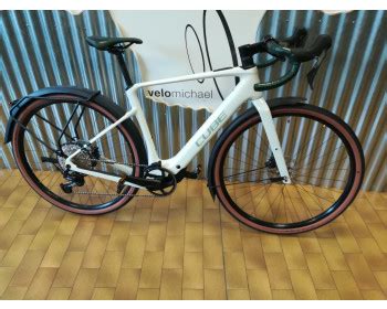 Cube Nuroad Hybrid C Race Fe X For Sale New White Medium