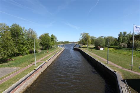 Elbe Lubeck Kanal Binnenvaart In Beeld